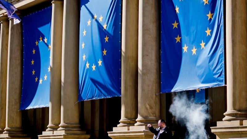 Eurozone growth to slow as second wave concerns intensify