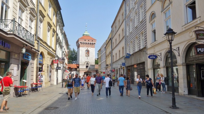 Poland: CPI slows in December