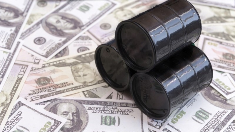 The Commodities Feed: Risk off move weighs on the market