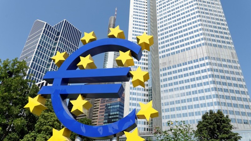 Rates Spark: riding high