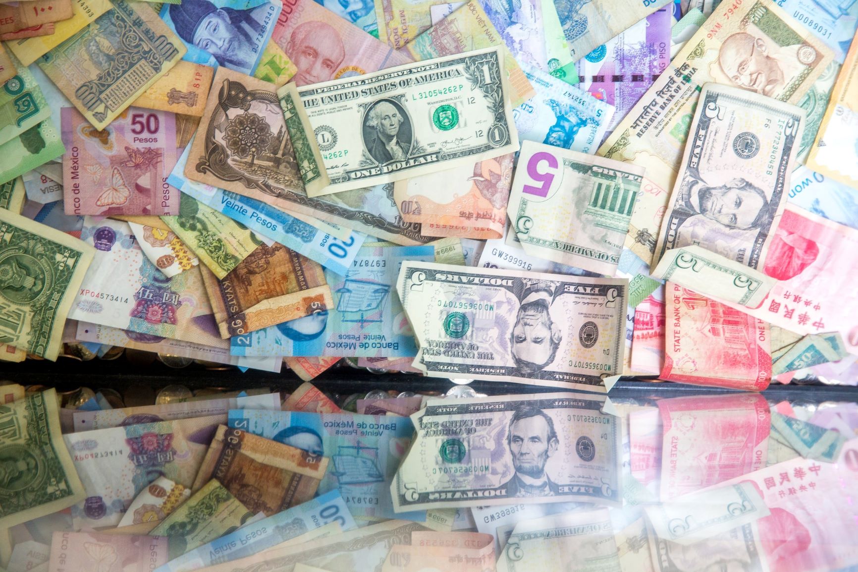 EM sovereign bond issuance highest since April, but High Yield still lags