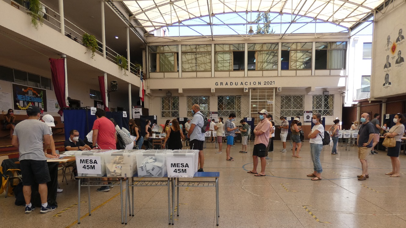 Chile presidential vote led by rightist candidates