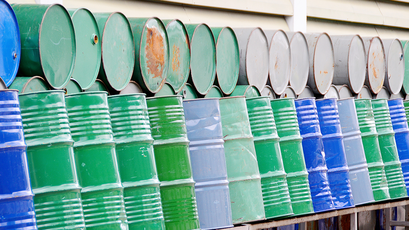 Oil could hit US$100 ceiling