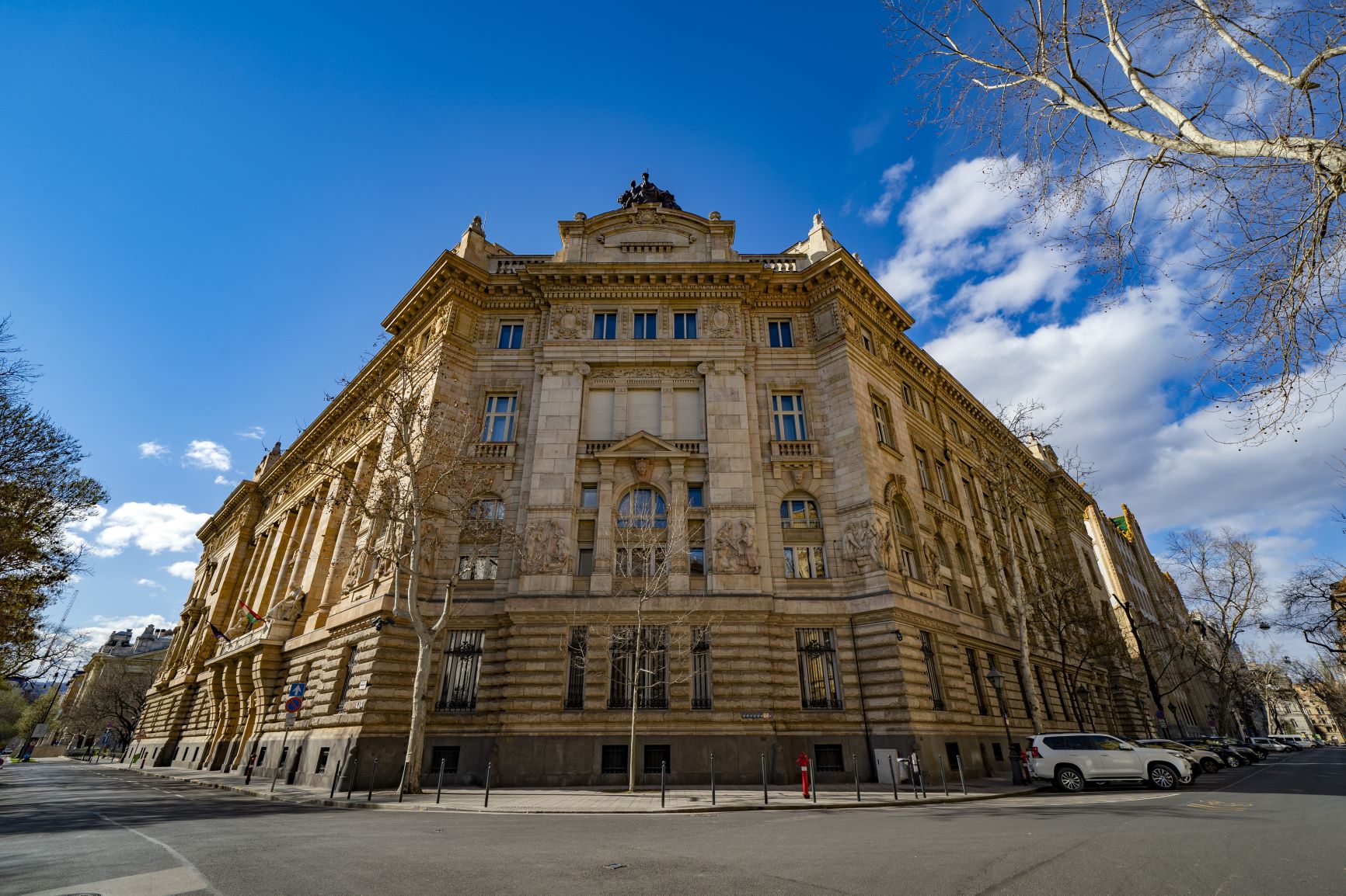 Hungary: MPC stays in wait-and-see mode to restructure liquidity injections