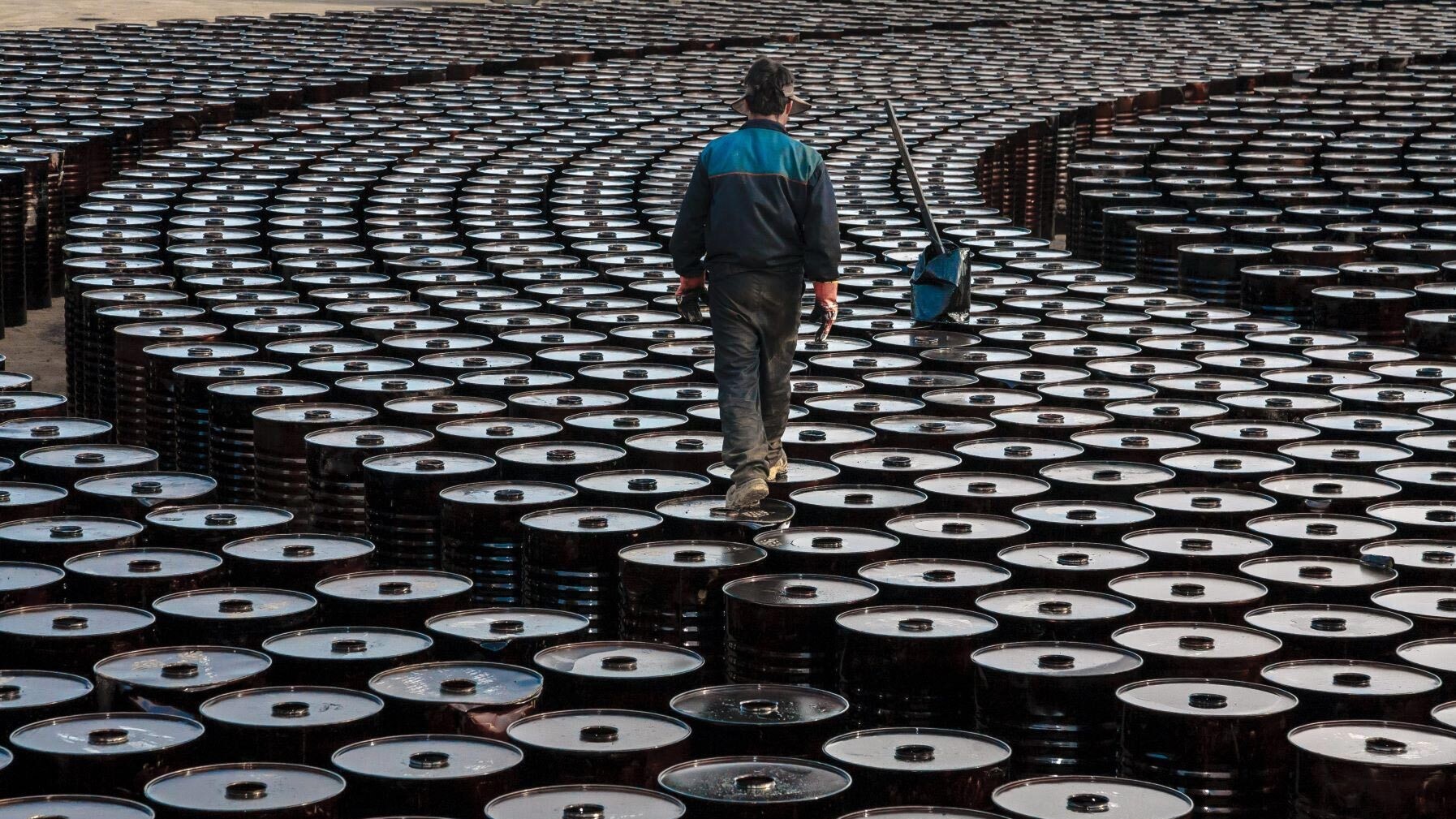 OPEC+ output cut pains oil importers, Biden, anti-Russia bloc