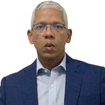 César Alexander Petit